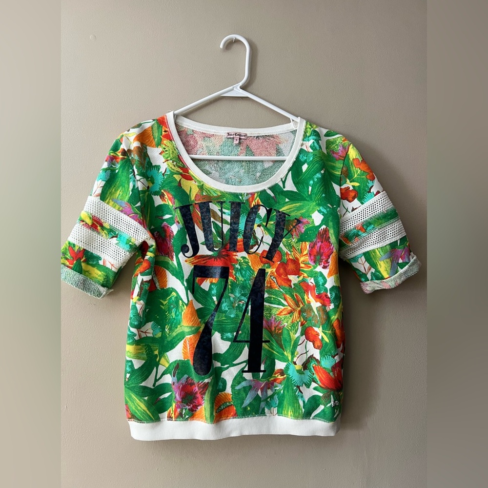 Juicy Couture sz small short sleeve tropical floral sweatshirt top round neck